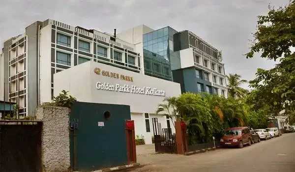 Golden Parkk Hotel Escorts Kolkata