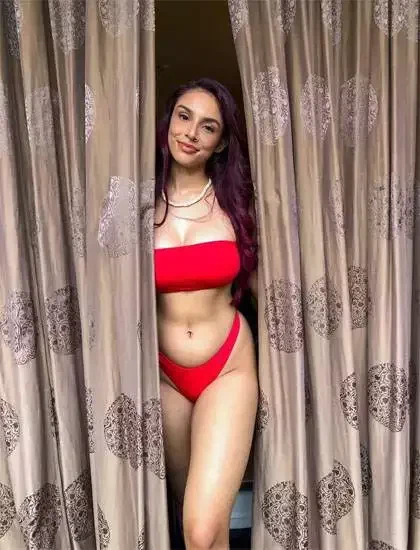 LIZA ESCORTS KOLKATA