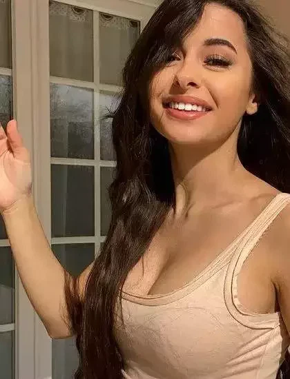 PRIYANKA CAll GIRL KOLKATA