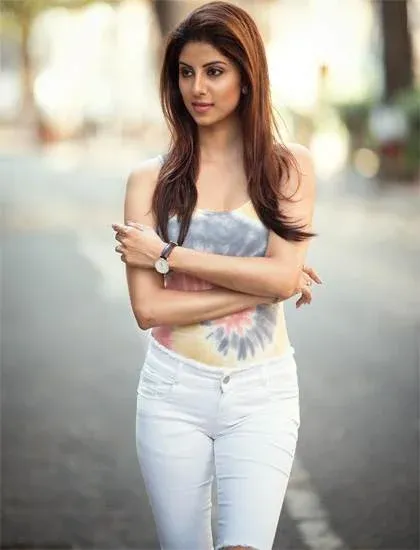 RESHMA ESCORTS KOLKATA